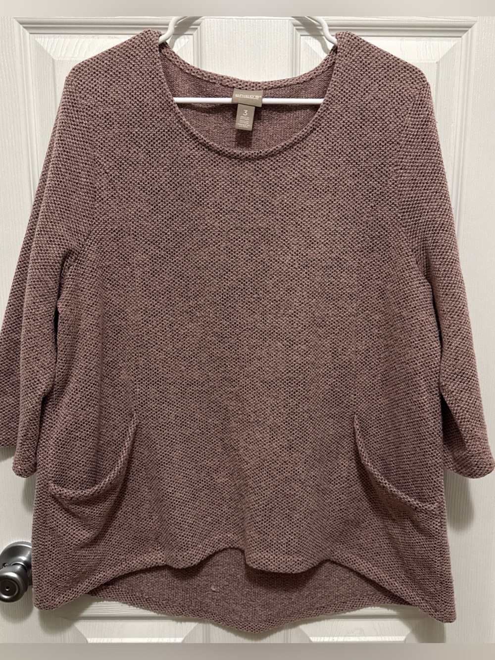 Chicos 3 Knit Pullover Tunic Top XL Dusty Rose and Black Pockets Soft Knit